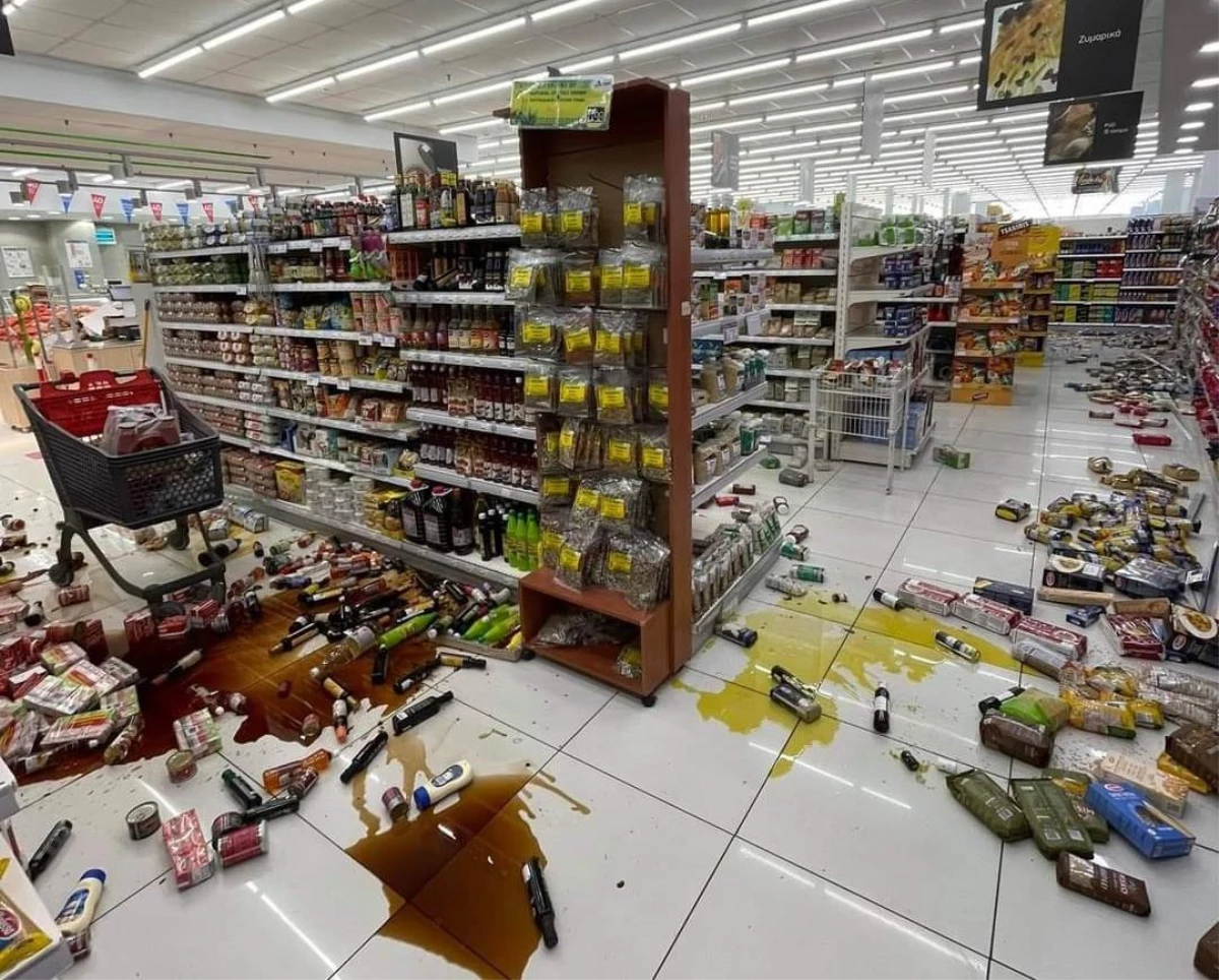 Yunanistan\'da 6.3 büyüklüğünde deprem
