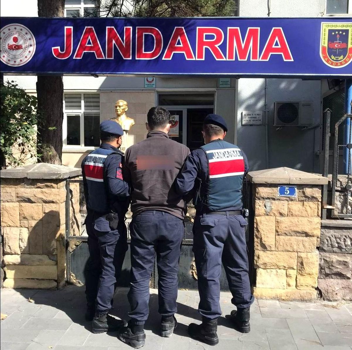 Aranan DEAŞ\'lı Kayseri\'de yakalandı