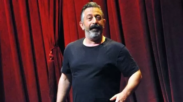 NFT çılgınlığına Cem Yılmaz da dahil oldu! Üç eserden 220 bin lira kazandı