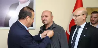 İYİ Parti Genel Başkan Yardımcısı Ağıralioğlu Oltu esnafını ziyaret etti