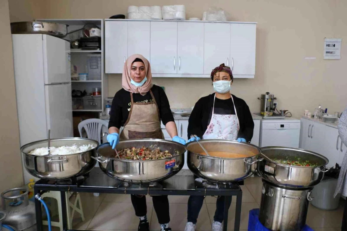 Kaymakam Balcı, tekstil işçileriyle bir araya geldi