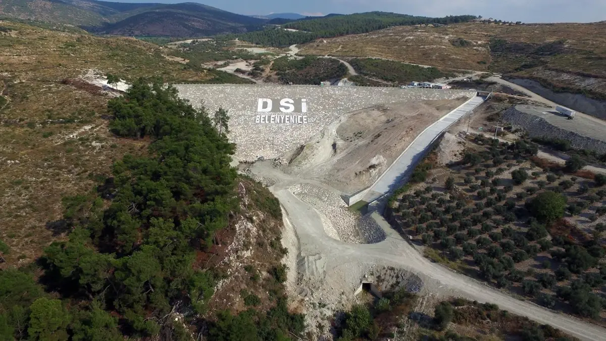 Manisa\'daki Belenyenice Barajı\'nın yıl sonunda su tutması hedefleniyor