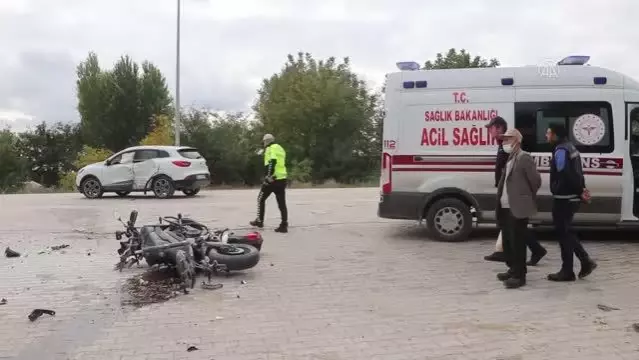 Son Dakika | Motosikletli polis memuru, olay yerine giderken geçirdiği trafik kazasında yaralandı