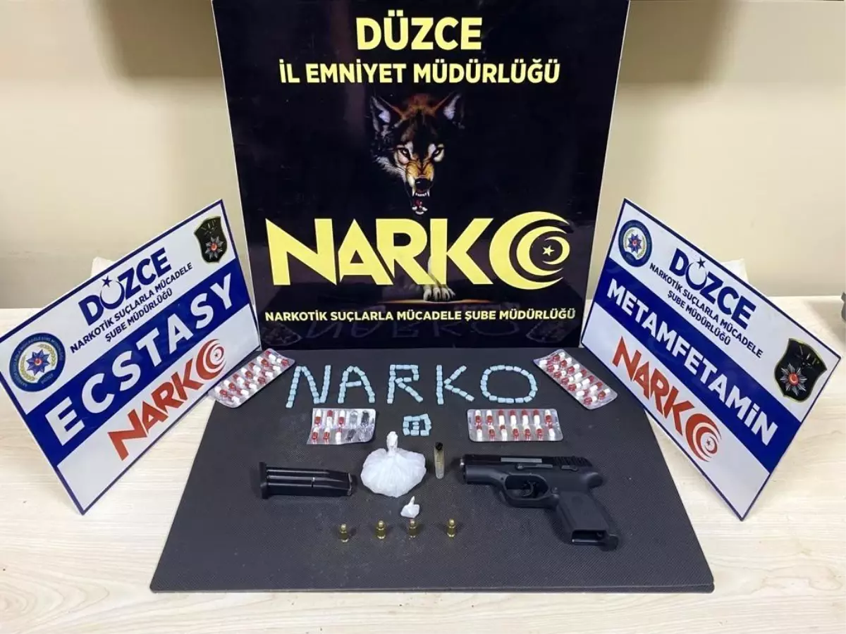Şüphe üzerine durdurulan araçtan uyuşturucu çıktı