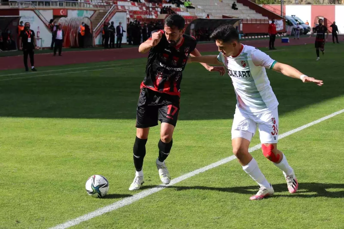 TFF 3. Lig: Gümüşhanespor: 0 Karşıyaka: 0