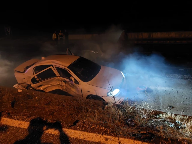 Trafik kazasında 2 kişi öldü, 3 kişi yaralandı