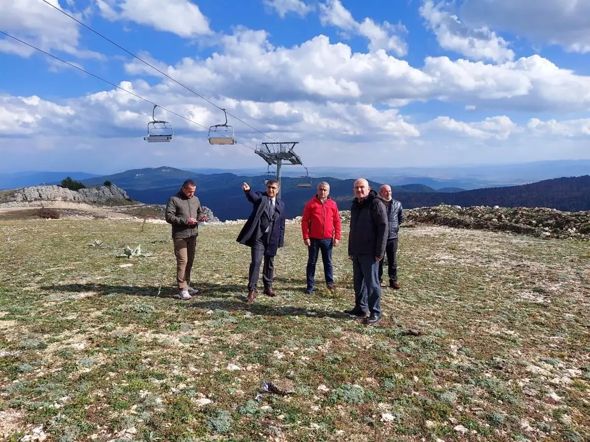 Vali Gürel, Keltepe Kayak Merkezi\'nde incelemelerde bulundu