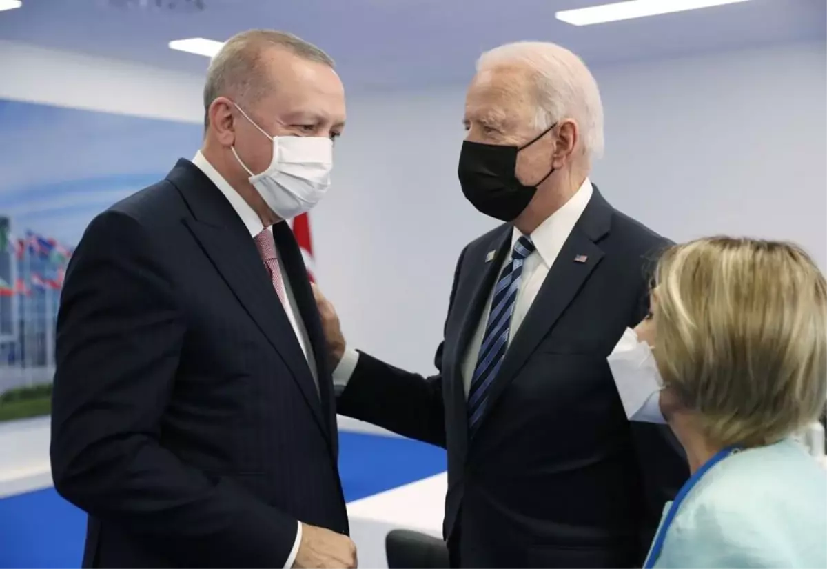 İngiliz gazetesinden ilginç yorum: Cumhurbaşkanı Erdoğan\'ın çabaları Biden\'ı sıkıştırıyor