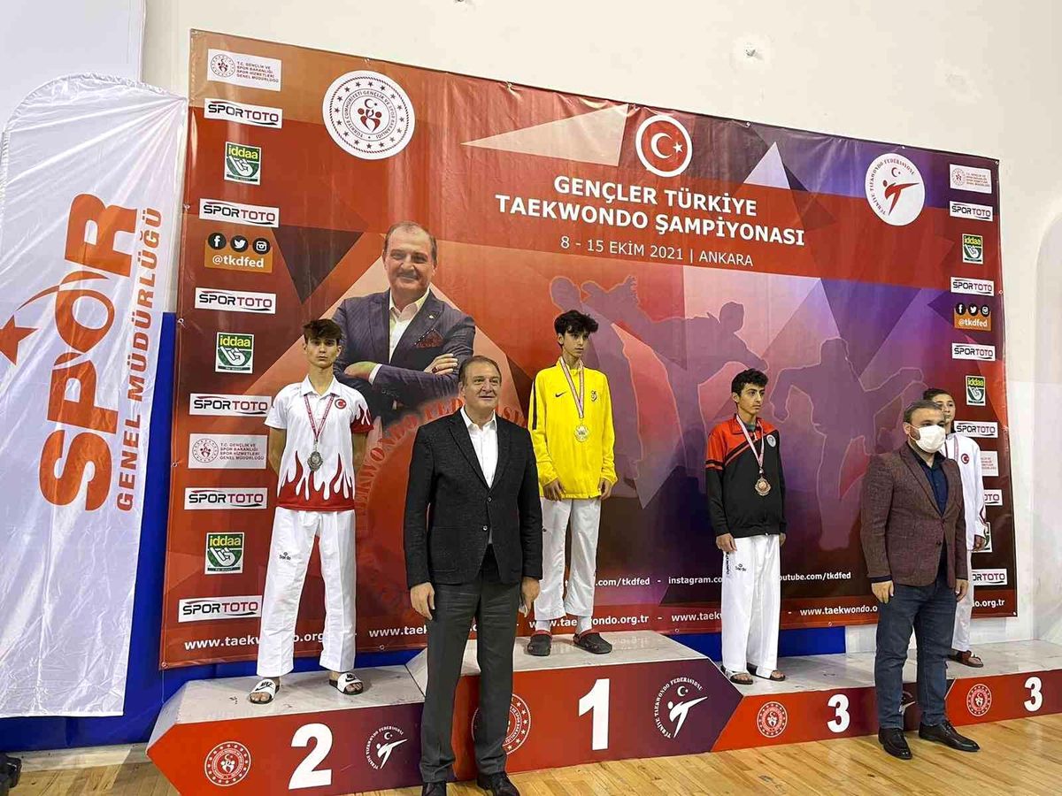 Ereğlili tekvandocu Türkiye 2.\'si oldu