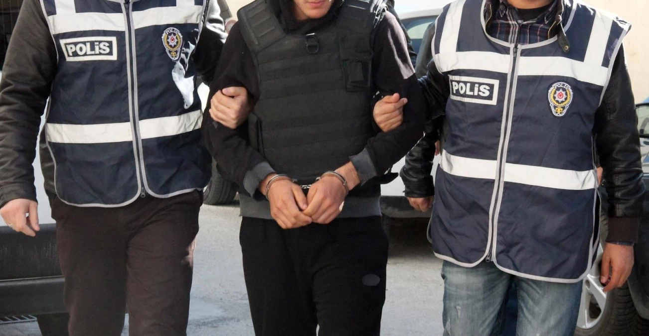 Son dakika haberi | Bursa\'da FETÖ\'nün \'gaybubet yapılanması\'na operasyon: 9 gözaltı