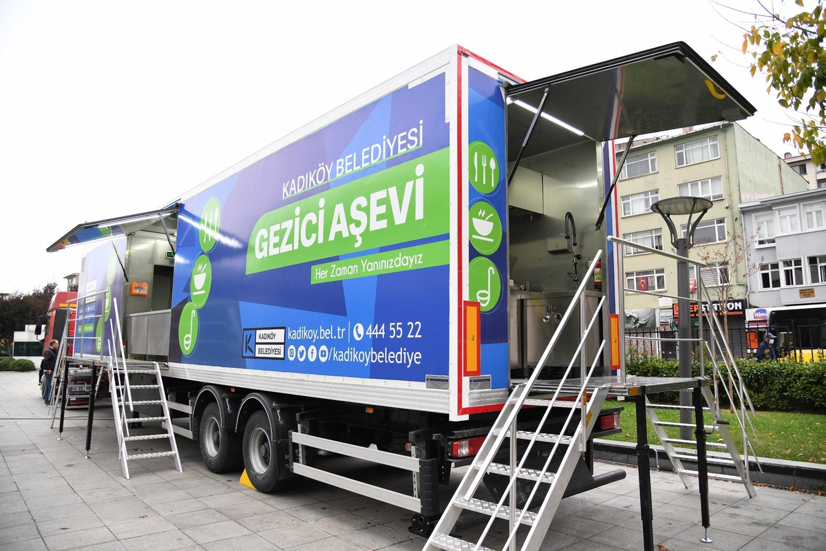 Gezici aşevi, tek seferde 3 bin kişilik sıcak yemek dağıtacak