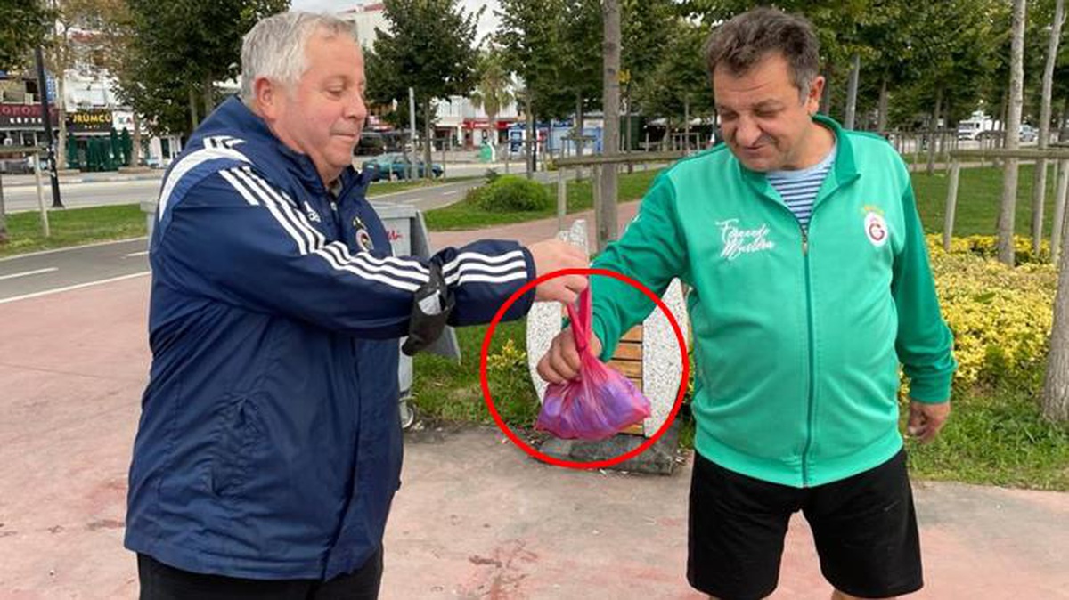 Örnek davranış! İhtiyaç sahiplerine tekerlekli sandalye almak için her gün 12 kilometre yürüyor