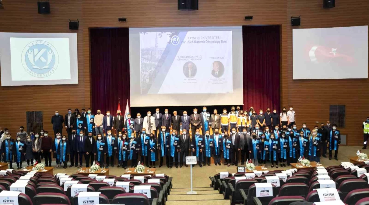 Kayseri Üniversitesi\'nin 2021-2022 Akademik Dönemi Açış Dersi Gerçekleştirildi