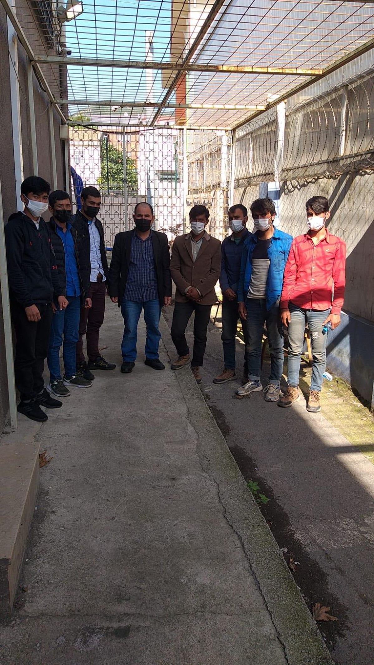 Kocaeli\'de 8 düzensiz göçmen yakalandı
