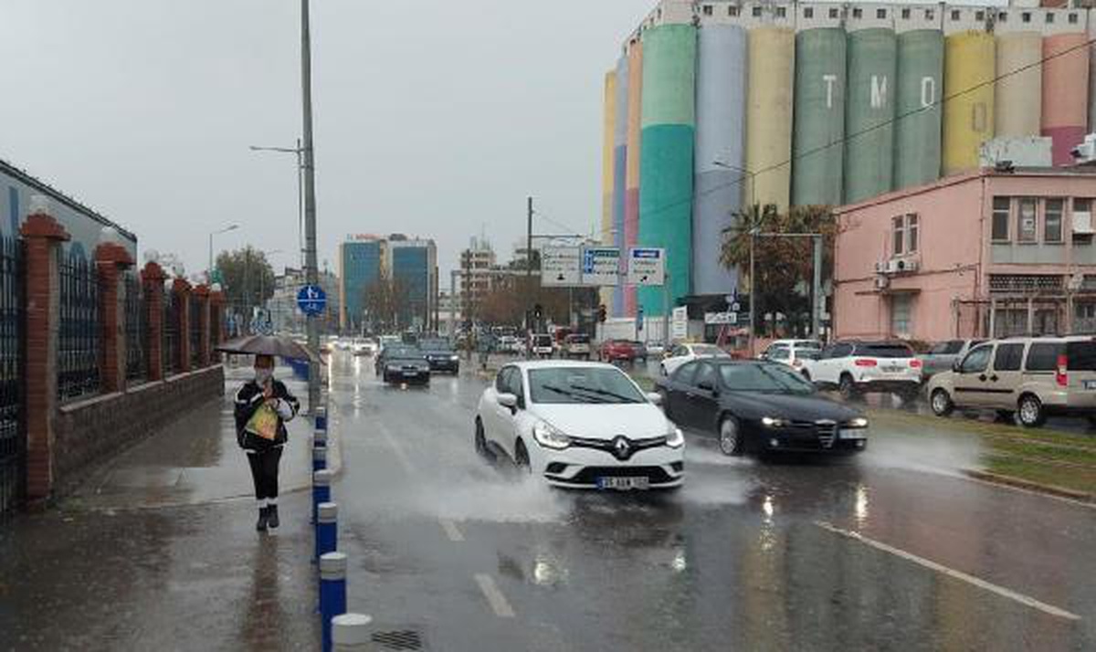 Meteorolojiden İzmir için \'yağış\' uyarısı