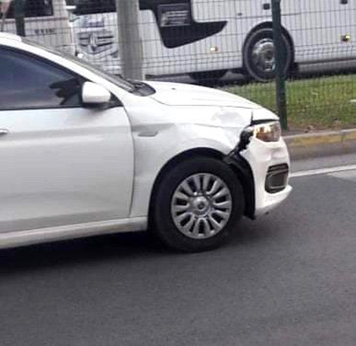 Otomobilin çarptığı yaya yaralandı