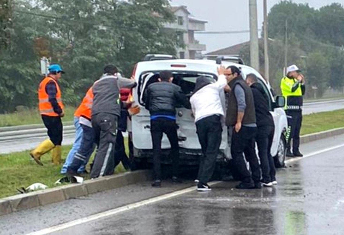 Son dakika haberi: Samsun\'da zincirleme trafik kazası: 2 yaralı