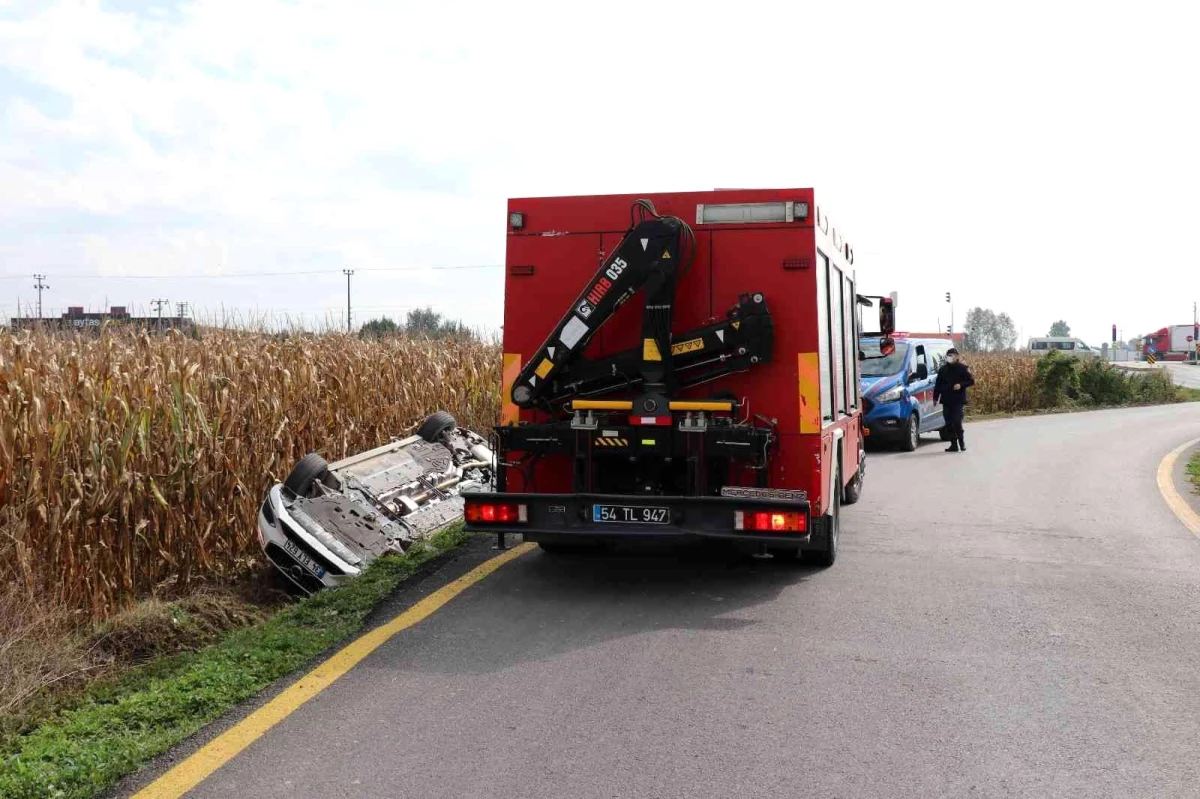 Takla atan lüks otomobilden burnu bile kanamadan çıktı