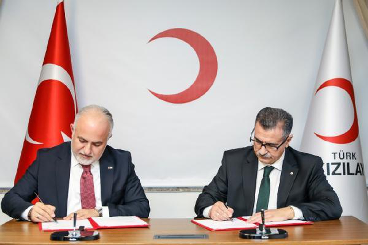 Türk Kızılay Azerbaycan Kızılay\'ının kapasitesini geliştirecek