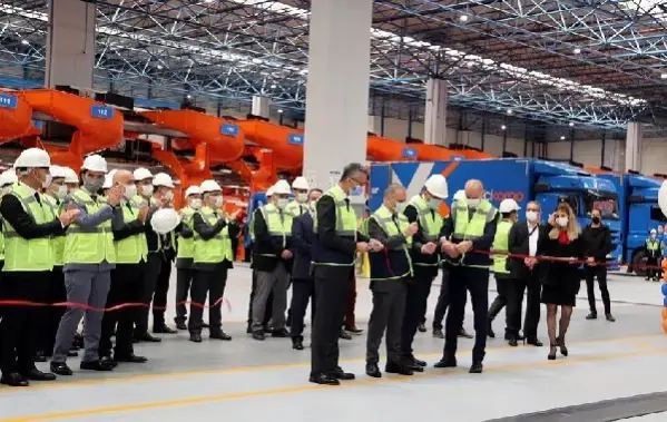 Yurtiçi Kargo otomasyon merkezinin açılışını yaptı