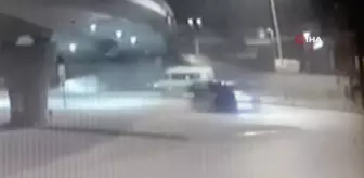 3 kişiye mezar olan lüks otomobilin kağıt gibi ezildiği kaza kamerada