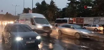 Balıkesir'de sağanak yağış etkili oluyor