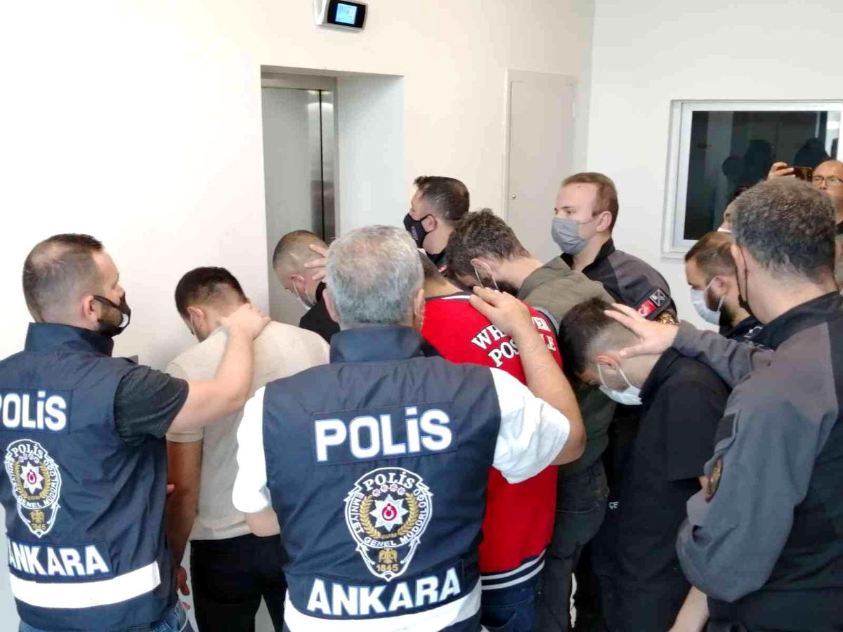 Son dakika haberleri | Başkentte tarihi operasyon: 451 bin adet kırmızı reçeteli ilaç ele geçirildi