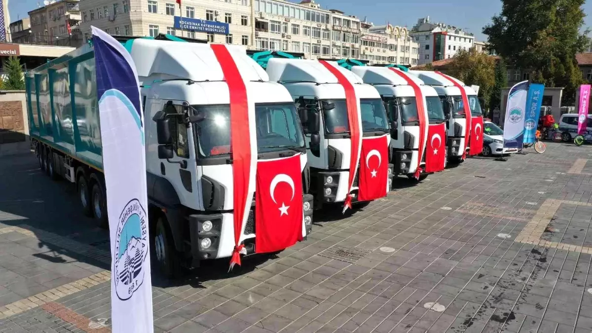 Büyükşehir\'in 6 Milyon TL\'lik Araçları ile Hafriyat Yönetim Sistemi Tanıtıldı