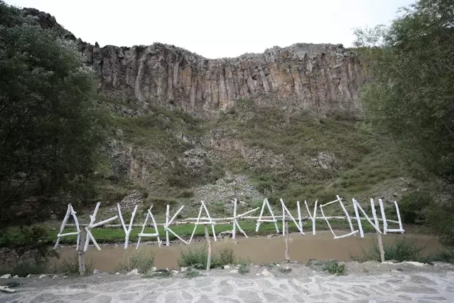 Çöpten arındırılan Akyaka Kanyonu'nun bir bölümü turizme kazandırıldı