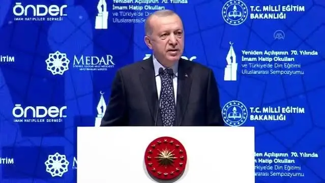 Cumhurbaşkanı Erdoğan: Kuruluşundan itibaren imam hatipler bu ülkede demokrasinin standardını gösteren bir mihenk taşı olmuştur 