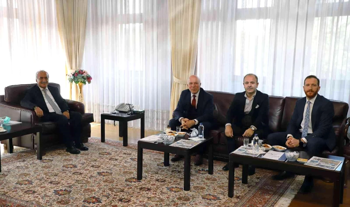 Erzurum Büyükşehir Belediye Başkanı Mehmet Sekmen\'den hayırlı olsun ziyareti