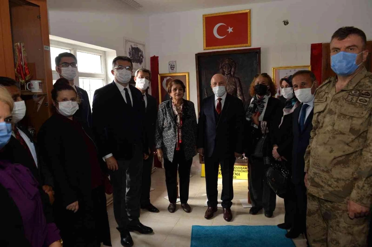 Erzurum\'da Kara Fatma Kütüphanesi ziyaretçilerine kapılarını açtı
