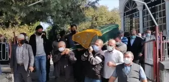 Genç öğretmen Korona virüse yenildi