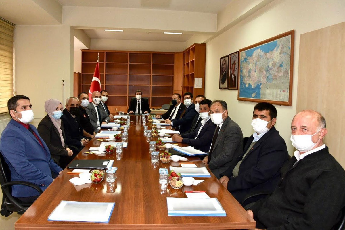 Vali Orhan Tavlı, Muhtar Buluşmalarına Kavaklıdere\'de devam etti