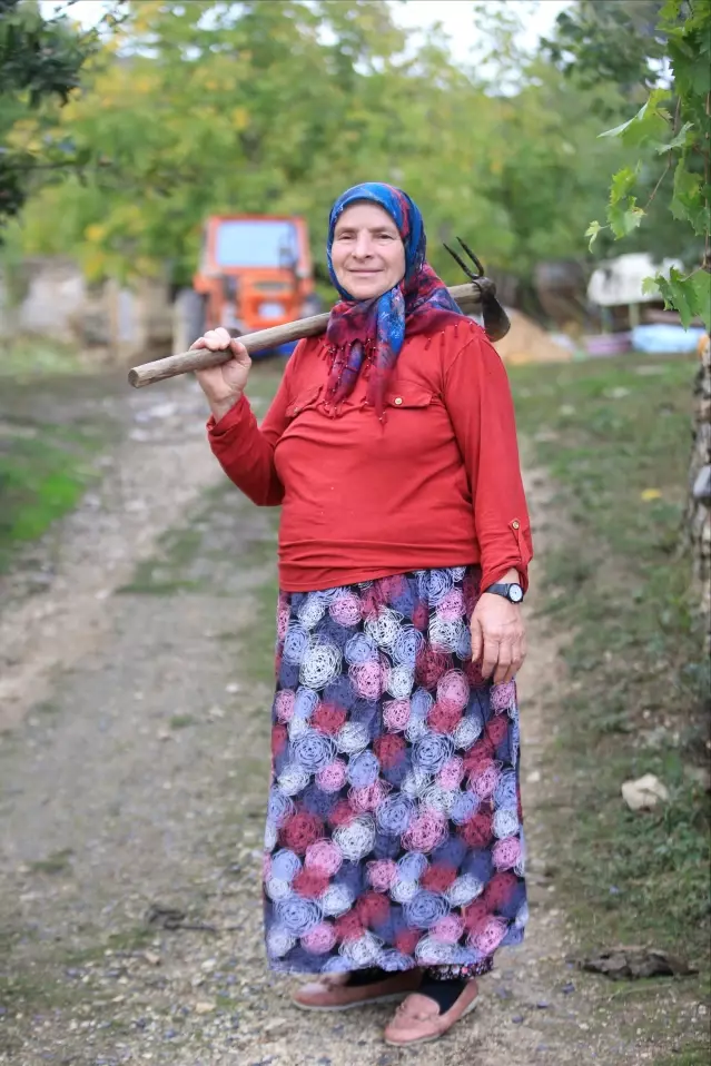 Kırklareli'nin köylerinde çiftçilik yapan kadınlar, topraklarını şehir yaşamına değişmiyor