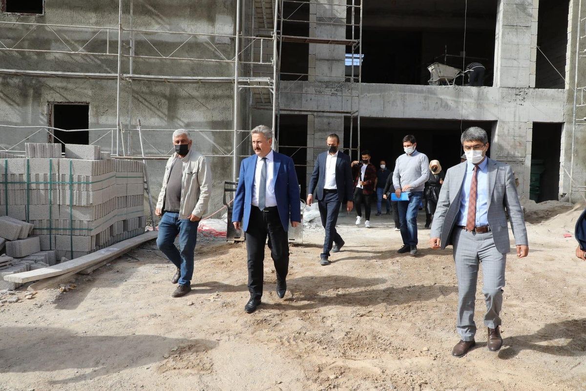 Mimarsinan Organize Sanayi Bölgesi\'ne yeni bağlantı yolu tamamlandı