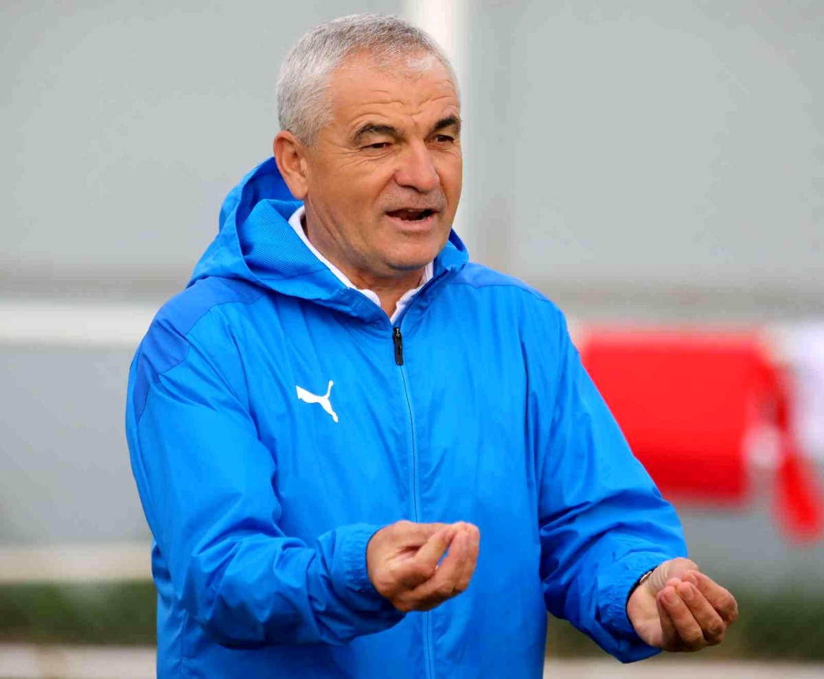 Rıza Çalımbay\'ın Antalyaspor\'a karşı şansı tutuyor!