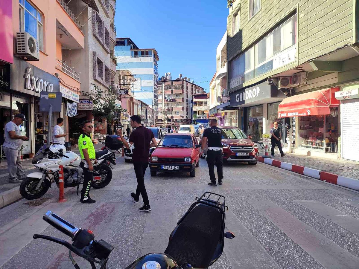 Samandağ\'da motosiklet denetimi