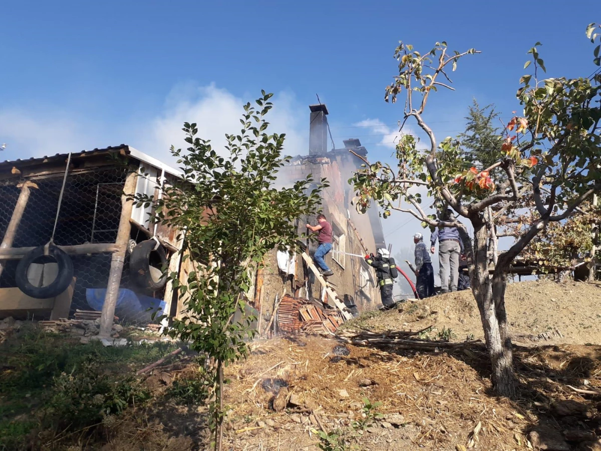 Seydişehir\'de çıkan ev yangını söndürüldü