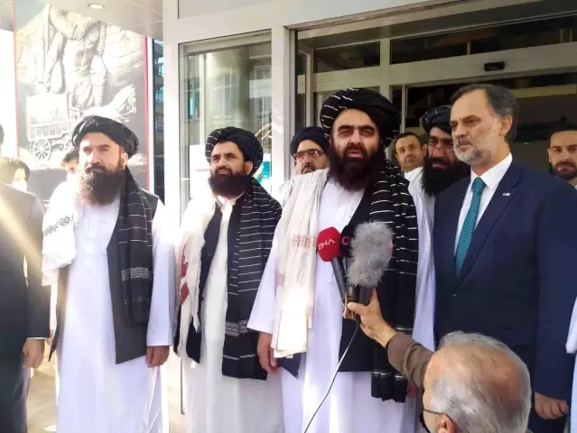 Taliban heyeti, Kızılay'ı ziyaret etti