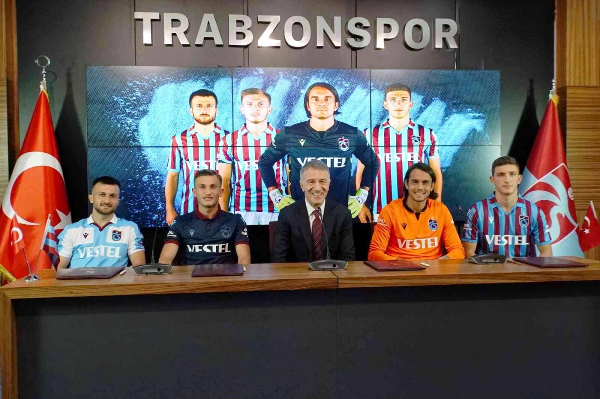 Trabzonspor 4 futbolcusuyla sözleşme yeniledi