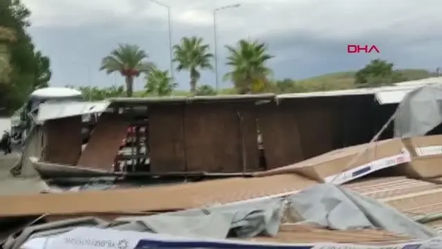 Son dakika haberleri | ALANYA'DA TIR KAZASI GÜVENLİK KAMERASINDA