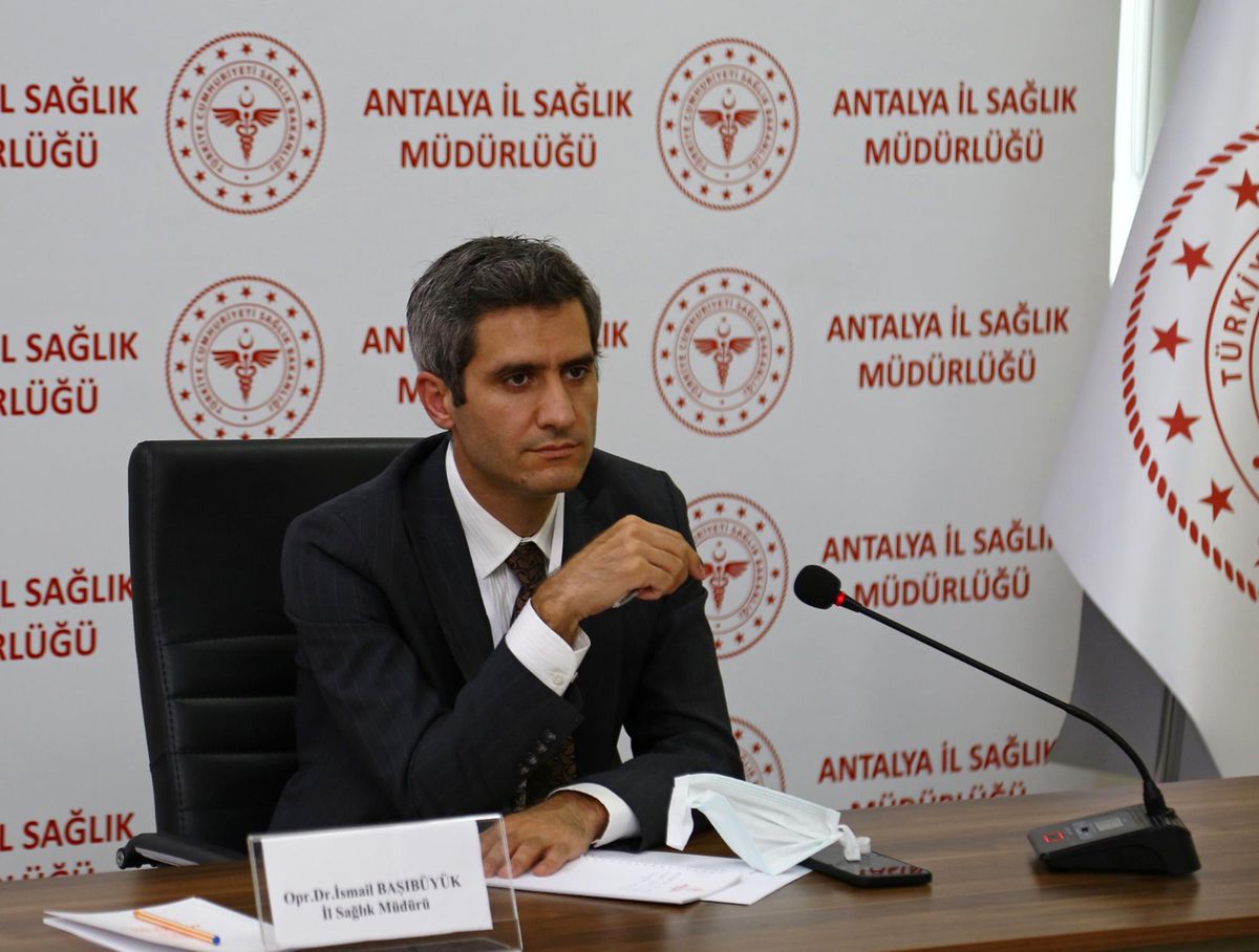 Antalya Eğitim ve Araştırma Hastanesi TURKOVAC\'ın Faz-3 çalışmaları için gönüllüleri bekliyor