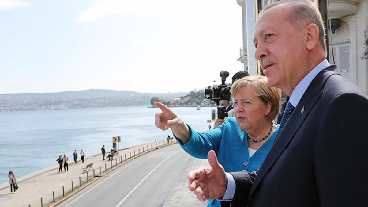 Cumhurbaşkanı Erdoğan\'dan , Merkel\'e Ortaköy tablosu