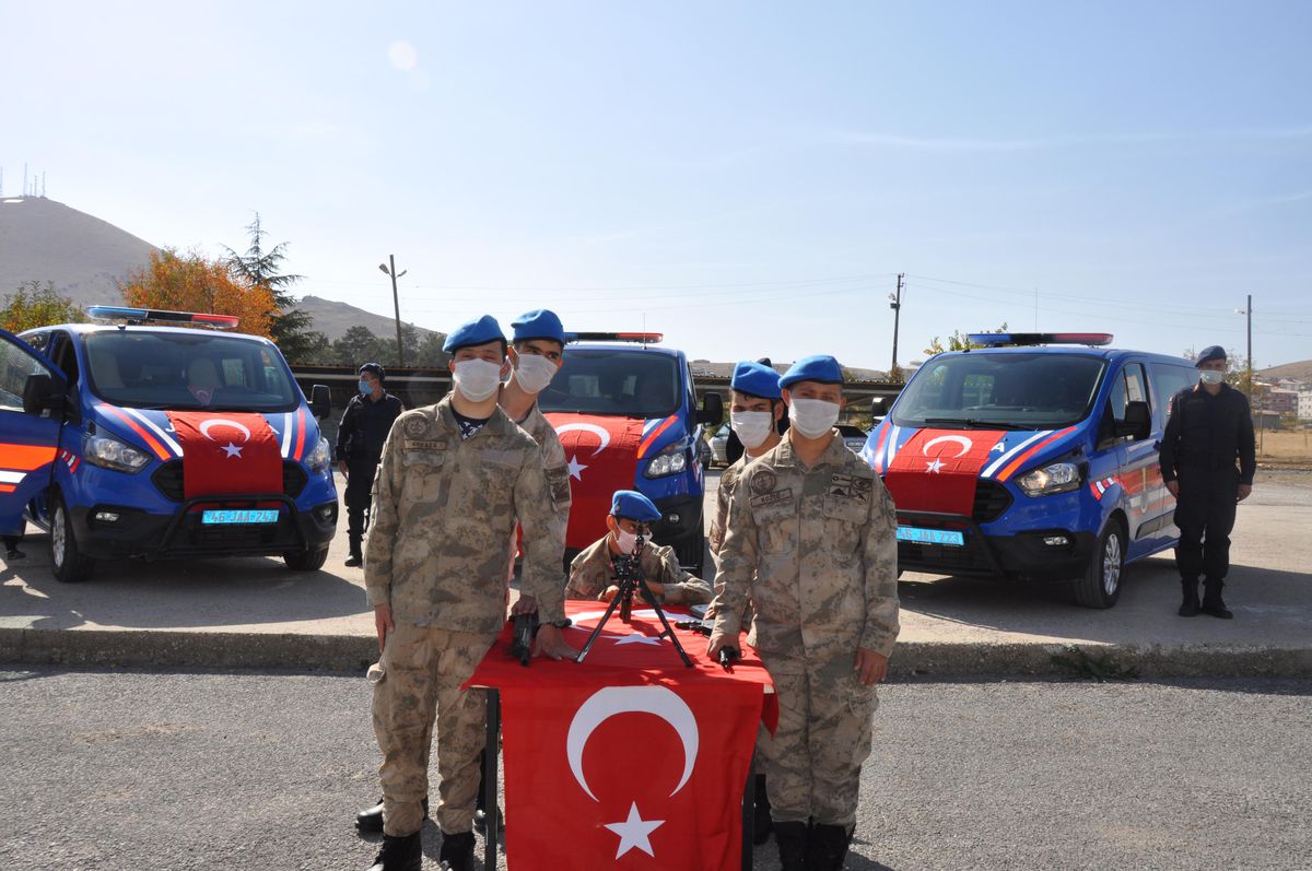 Kahramanmaraş\'ta engelli gençlerin askerlik hayali gerçek oldu