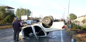 Kontrolden çıkan kamyonet takla atıp karşı şeride geçti: 3 yaralı