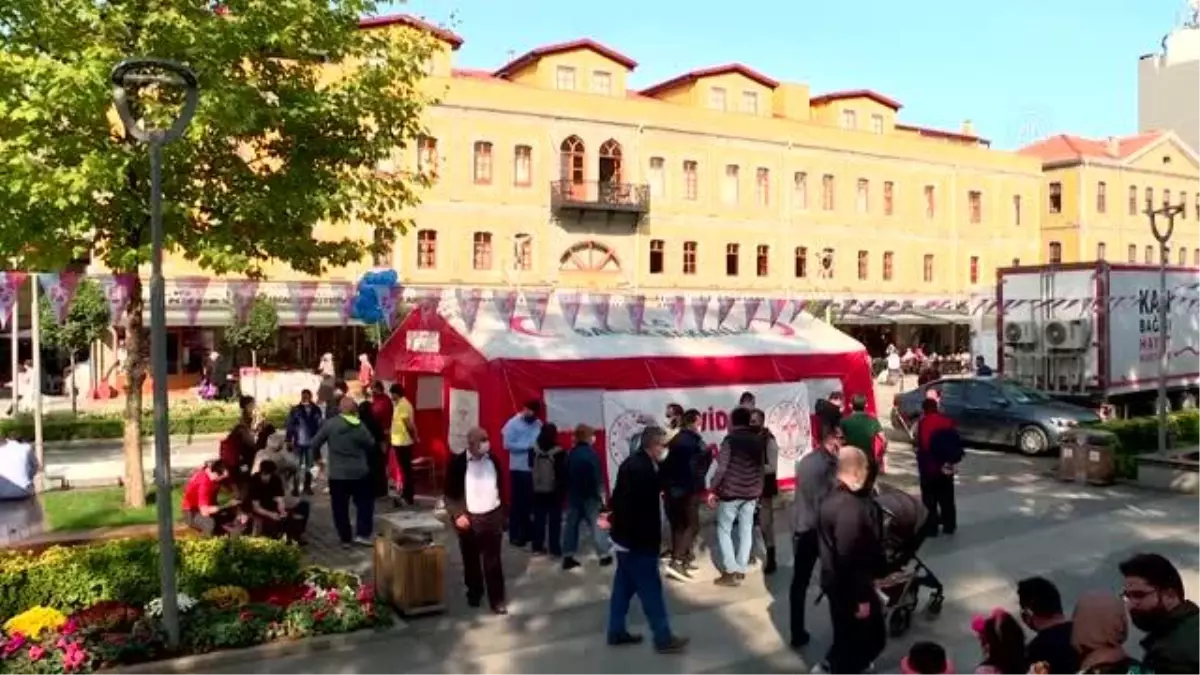 "TURKOVAC" için gönüllü olanların aşılanmasına pazartesi başlanacak