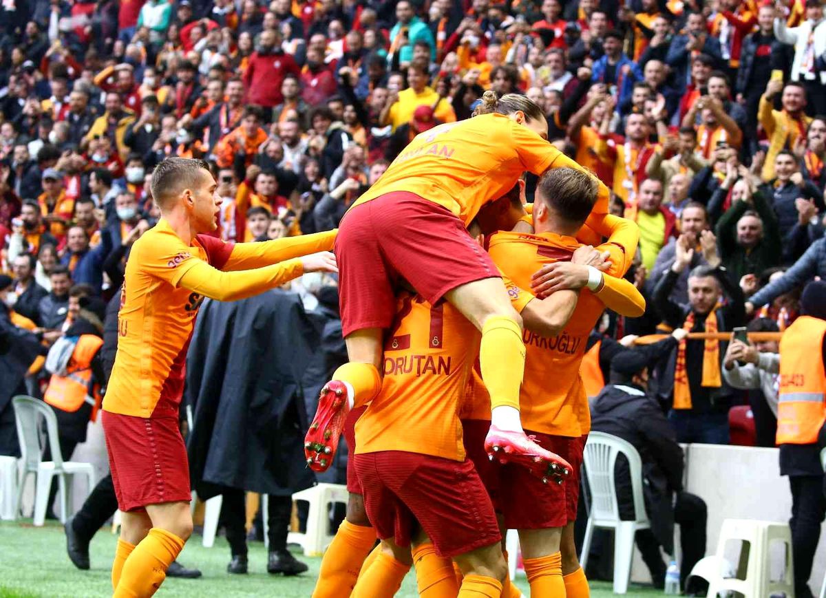 Galatasaray\'dan üst üste 3. galibiyet