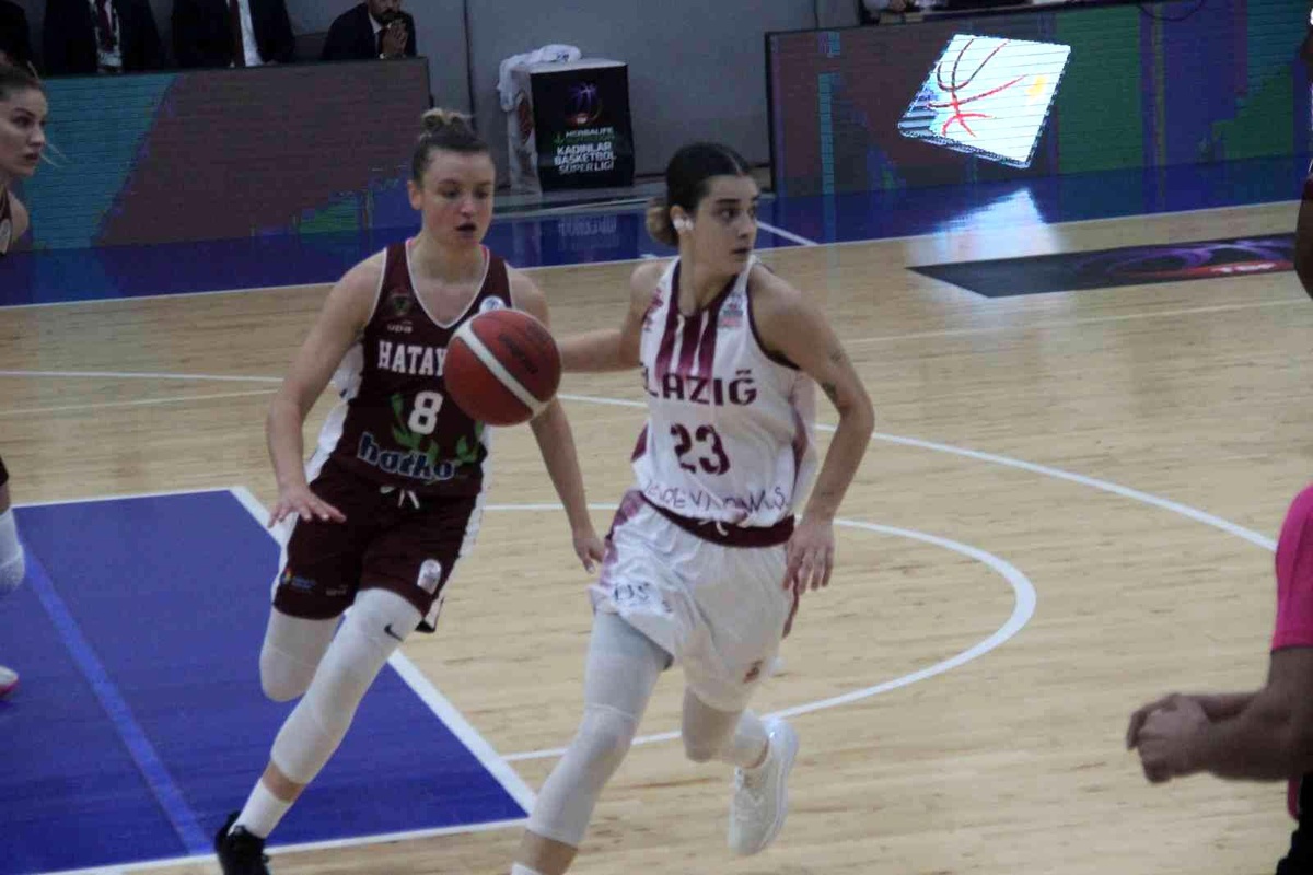 Kadınlar Basketbol Süper Ligi: Elazığ İl Özel İdare: 61 Hatayspor: 103