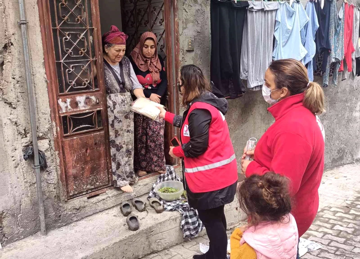 Kızılay\'dan önce kandil simidi ve sonra hediye